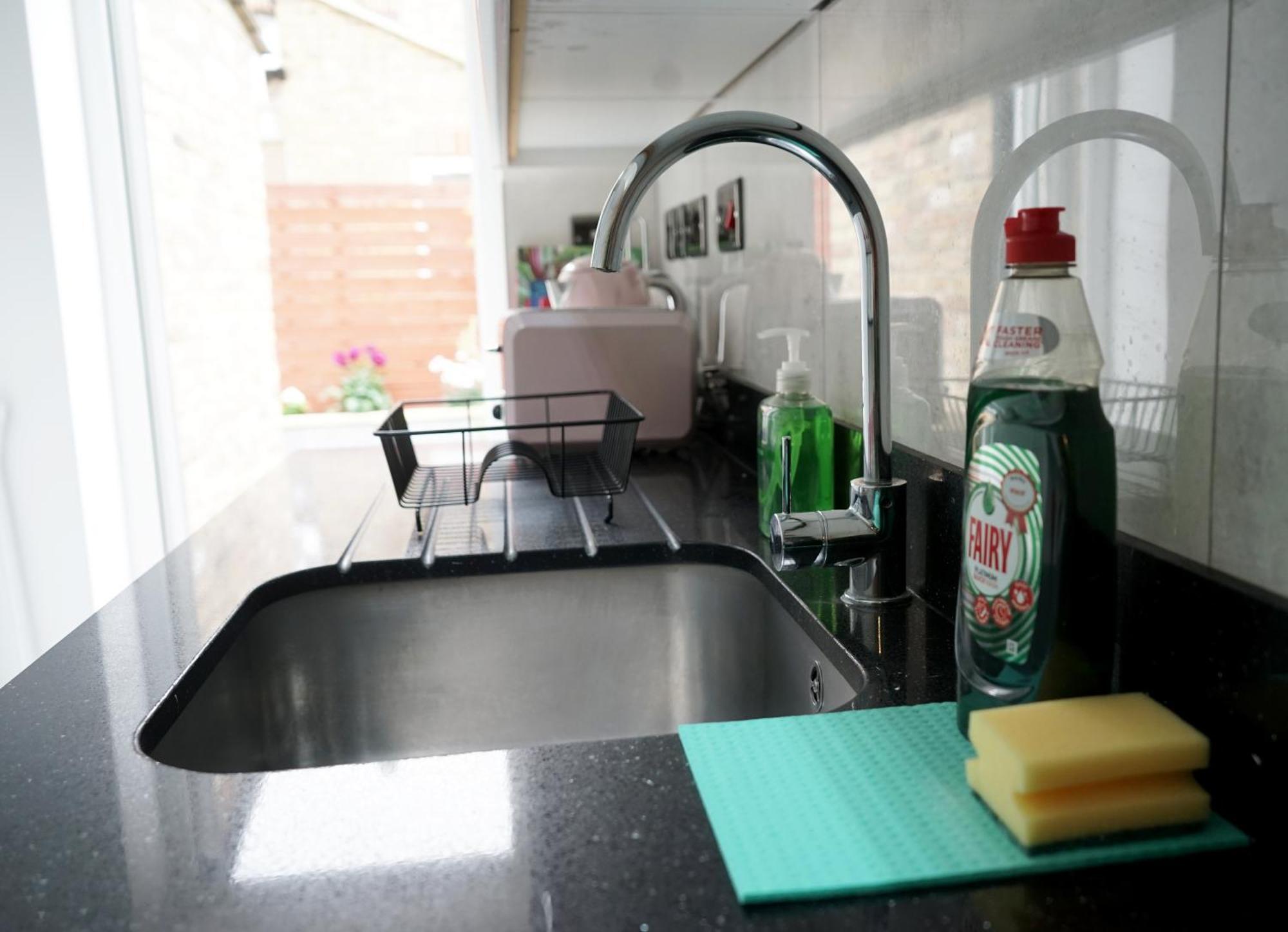 Villa Luxury London House Sleeps 13, 2 Minutes To Metro Esterno foto
