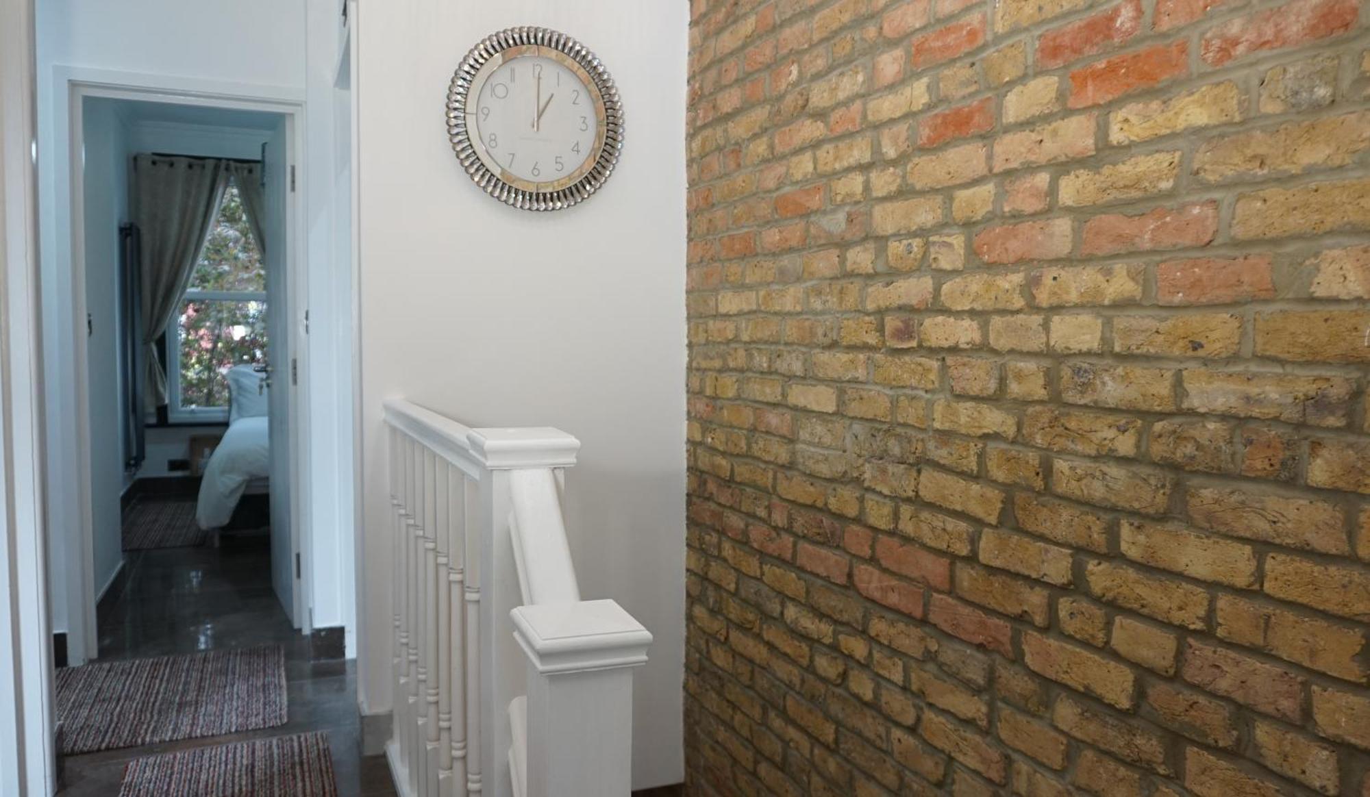Villa Luxury London House Sleeps 13, 2 Minutes To Metro Esterno foto