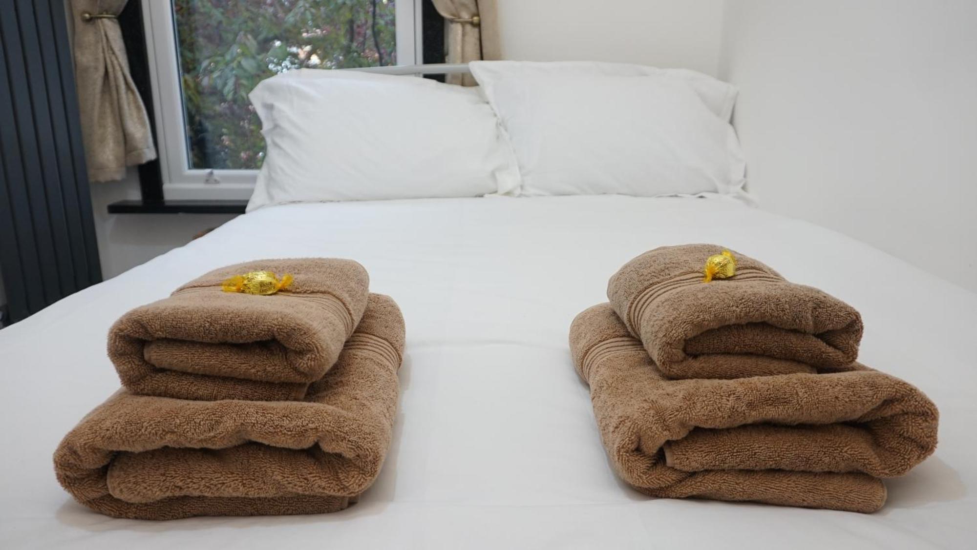 Villa Luxury London House Sleeps 13, 2 Minutes To Metro Esterno foto